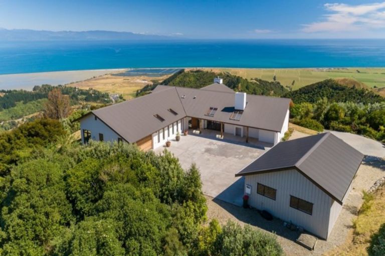 Photo of property in 217 Parautane Way, Todds Valley, Nelson, 7071