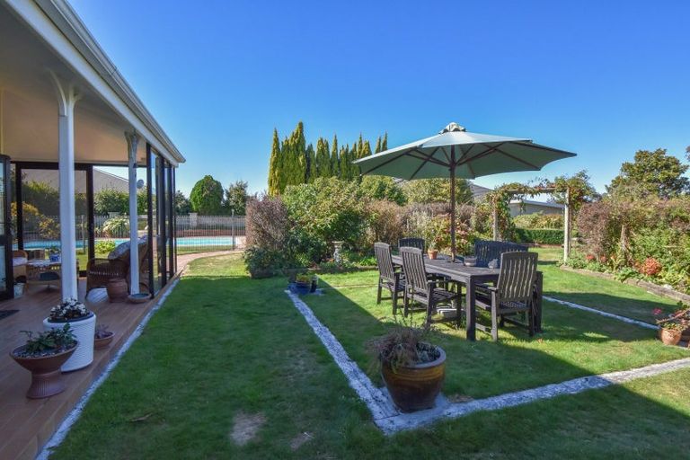 Photo of property in 26 Armstrong Avenue, Carterton, 5713