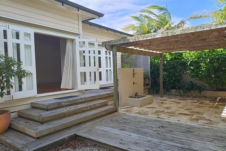 Photo of property in 18 Seymour Avenue, The Brook, Nelson, 7010