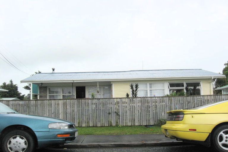 Photo of property in 69 Clotworthy Crescent, Onerahi, Whangarei, 0110