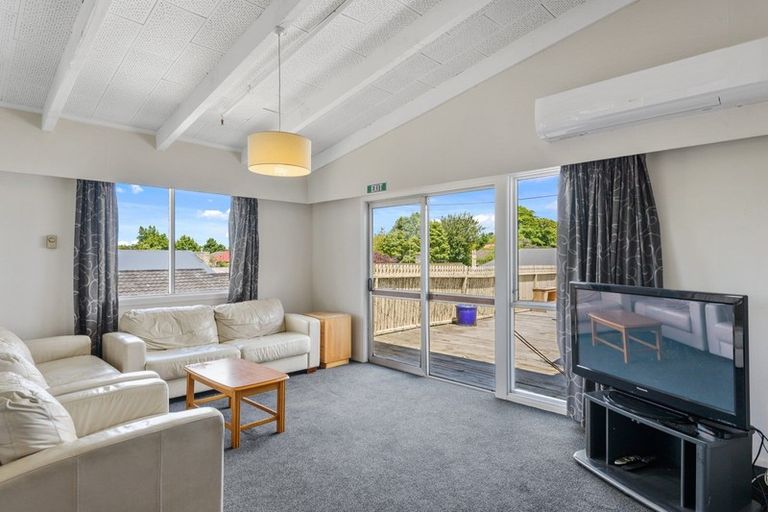 Photo of property in 28 Wharenui Road, Upper Riccarton, Christchurch, 8041