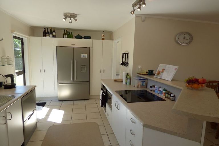 Photo of property in 16 Hawkings Crescent, Kerikeri, 0230