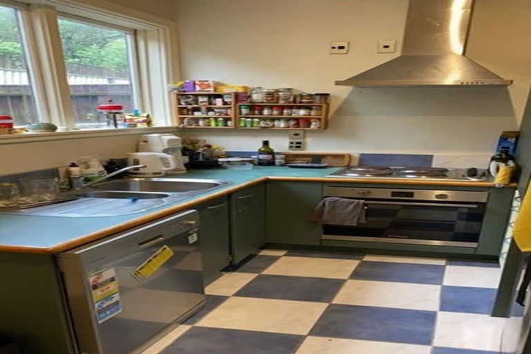 Photo of property in 4/12 Hinau Road, Hataitai, Wellington, 6021