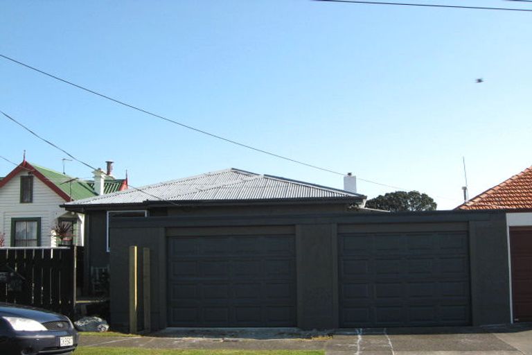 Photo of property in 24 Sanders Avenue, Westown, New Plymouth, 4310