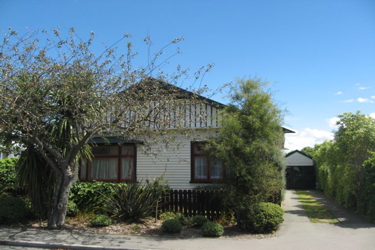 Photo of property in 25 Trafalgar Street, St Albans, Christchurch, 8014