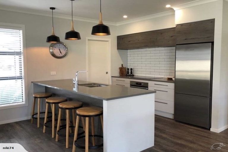 Photo of property in 16 Livingstone Drive, Papamoa Beach, Papamoa, 3118