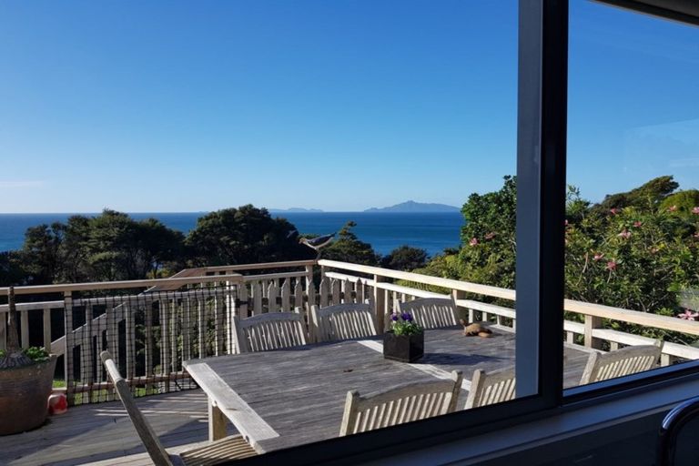 Photo of property in 1091 Cove Road, Langs Beach, Waipu, 0582