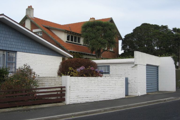 Photo of property in 15 Belgrave Crescent, Kaikorai, Dunedin, 9010