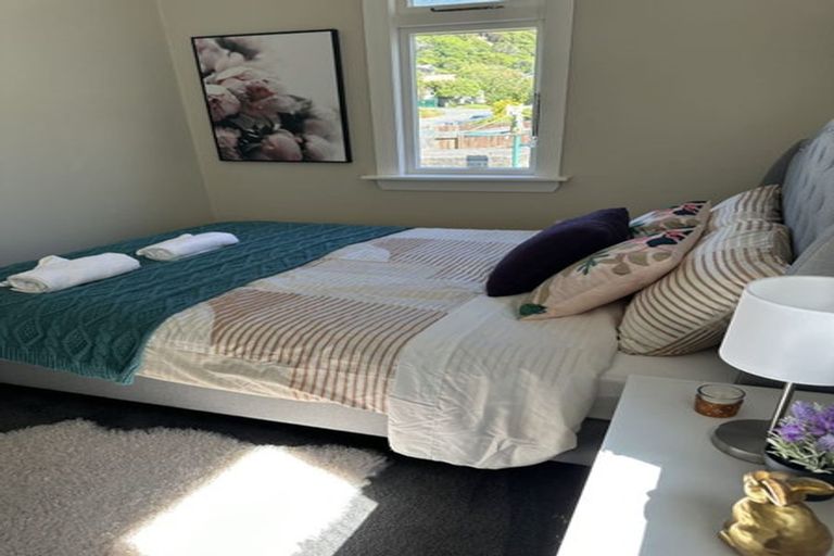 Photo of property in 339 Karori Road, Karori, Wellington, 6012