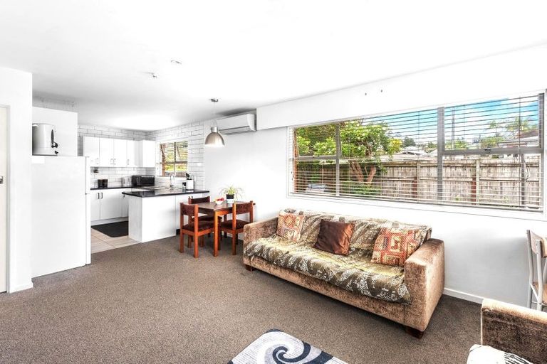 Photo of property in 1/114 Otaika Road, Raumanga, Whangarei, 0110