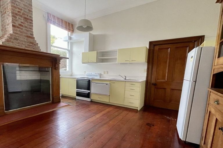 Photo of property in 45a-b Rawhiti Terrace, Kelburn, Wellington, 6012