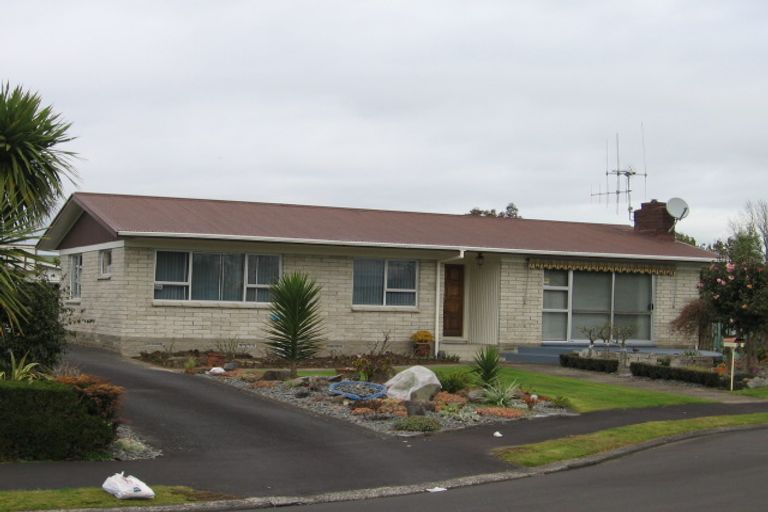 Photo of property in 15 Arkle Place, Nawton, Hamilton, 3200