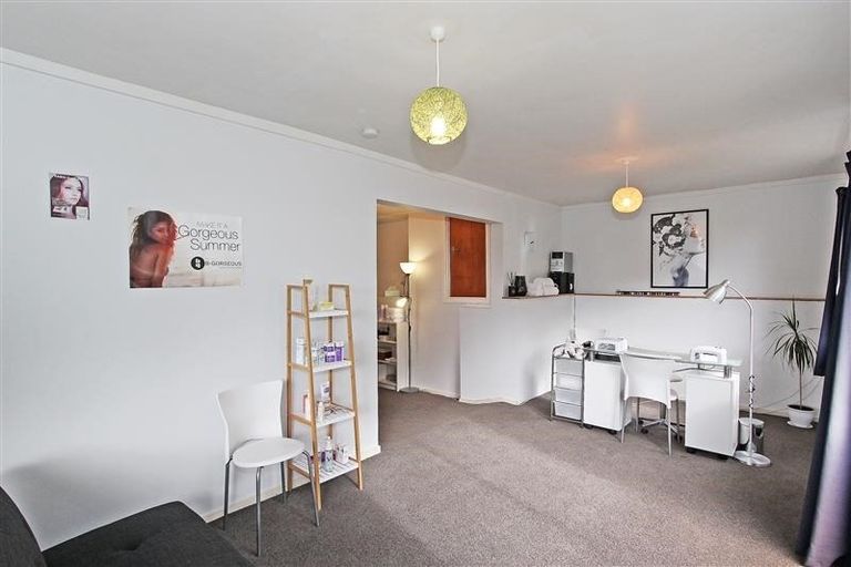 Photo of property in 37 Sowman Street, The Brook, Nelson, 7010