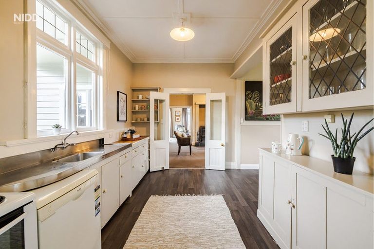 Photo of property in 24 Cochrane Street, Mornington, Dunedin, 9011