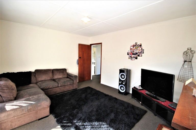 Photo of property in 34 Bowen Street, Woodville, 4920