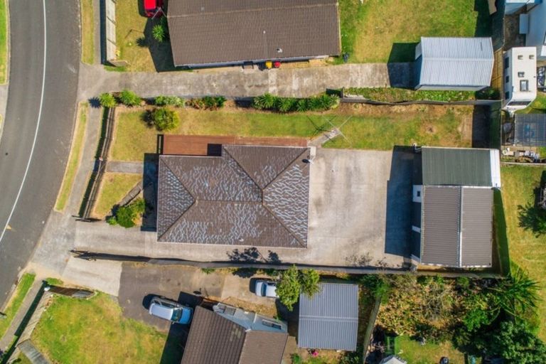 Photo of property in 76 Thompson Terrace, Manurewa, Auckland, 2102