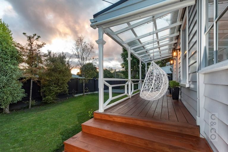 Photo of property in 5 Elliot Street, Riverhead, 0820