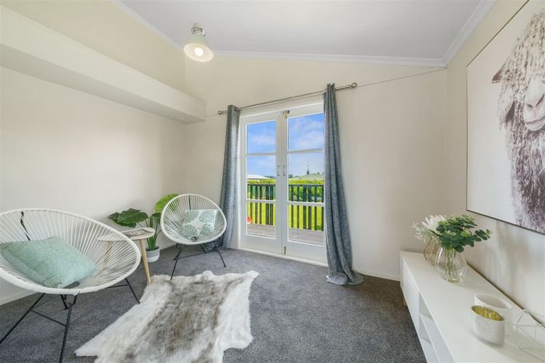 Photo of property in 167 Waerenga Road, Otaki, 5512