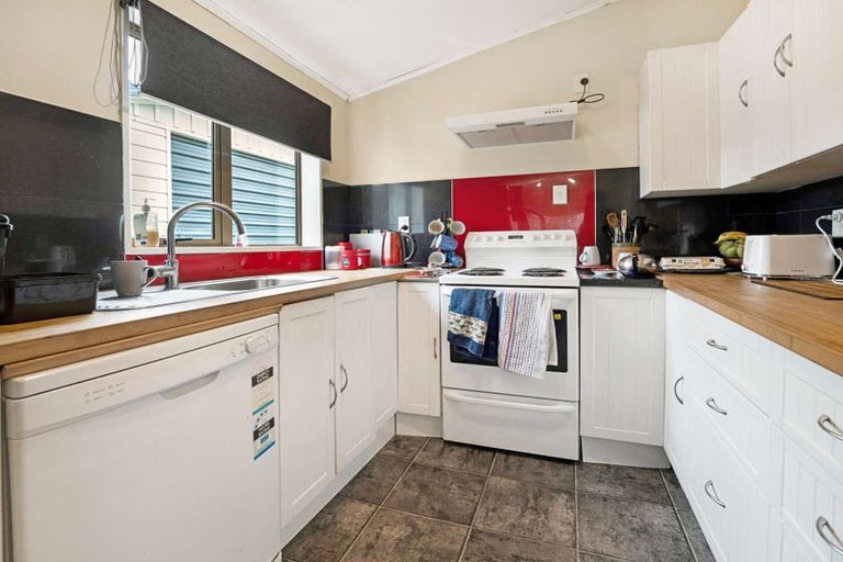 Photo of property in 4 Fergusson Street, Rakaia, 7710