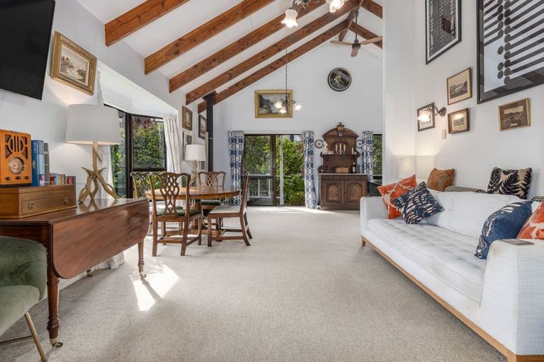 Photo of property in 133 Raumati Road, Raumati Beach, Paraparaumu, 5032