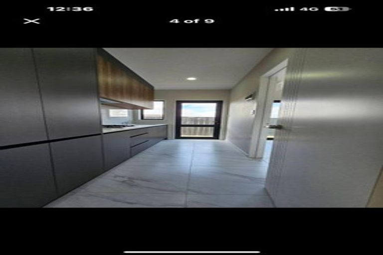 Photo of property in 18 Emerald Avenue, Rosehill, Papakura, 2113