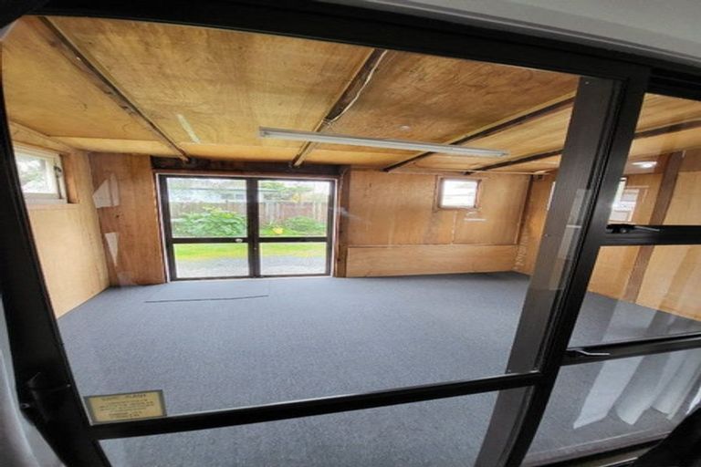 Photo of property in 1/20 Burundi Avenue, Clendon Park, Auckland, 2103