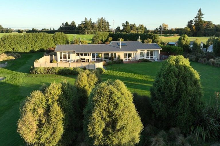 Photo of property in 35 Ridgens Road, Greendale, Christchurch, 7671