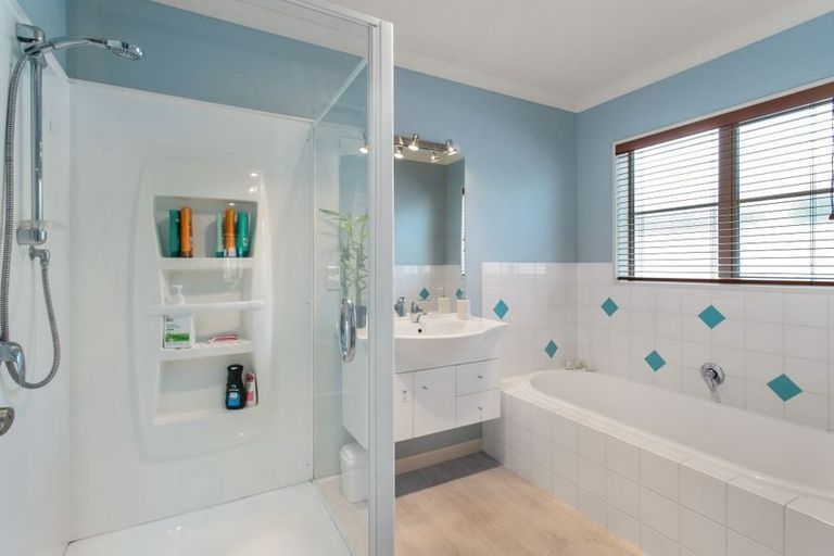 Photo of property in 19 Brookfield Drive, Northwood, Christchurch, 8051