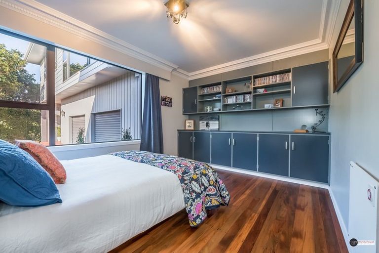 Photo of property in 118a Woburn Road, Woburn, Lower Hutt, 5010