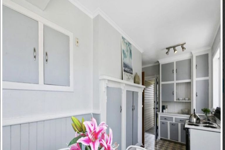 Photo of property in 140 Main Road, Wainuiomata, Lower Hutt, 5014