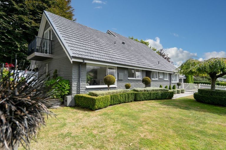 Photo of property in 66 Thornton Road, Cambridge, 3434