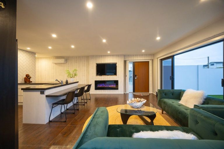 Photo of property in 29a Marine Parade South, Foxton Beach, Foxton, 4815