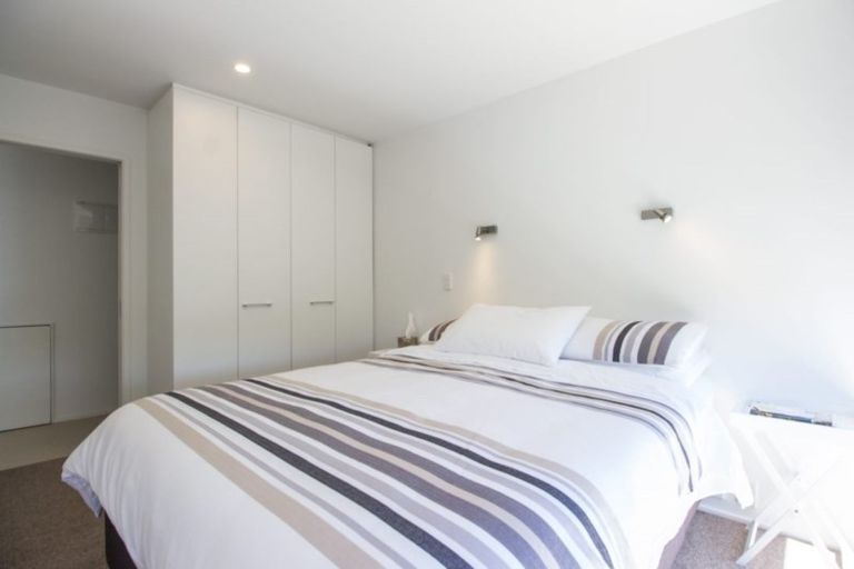 Photo of property in 3/73 Princes Street, Northcote Point, Auckland, 0627