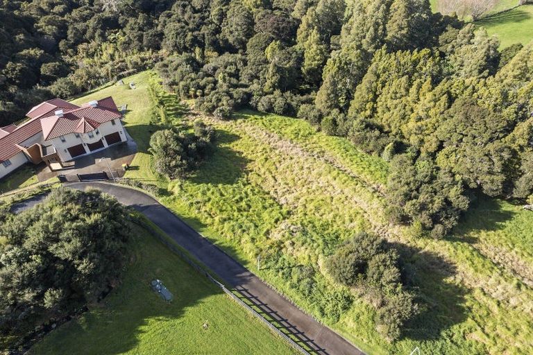 Photo of property in 88 Vaughans Road, Long Bay, Auckland, 0792