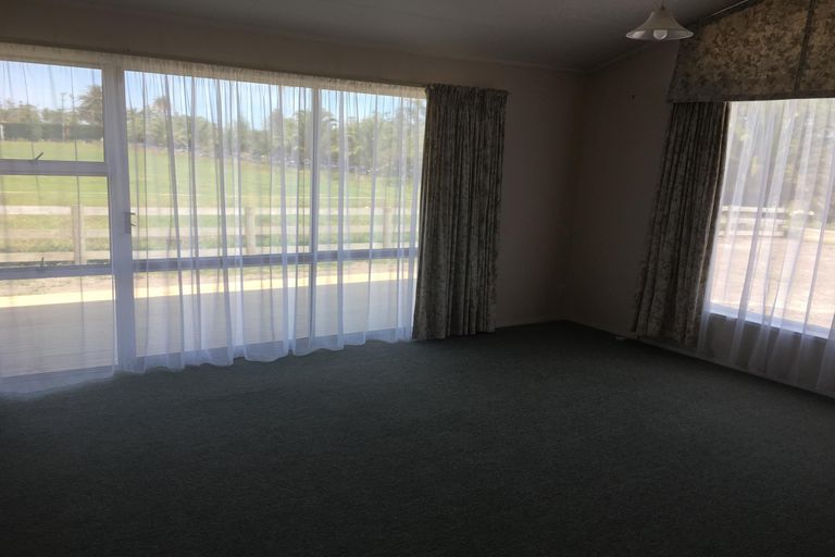 Photo of property in 225 Whareora Road, Whareora, Whangarei, 0175