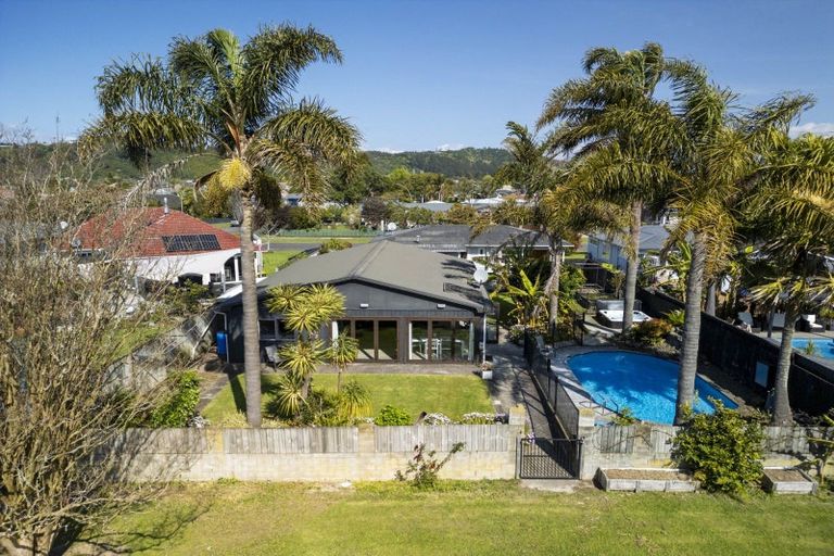 Photo of property in 38 Barry Avenue, Whakatane, 3120