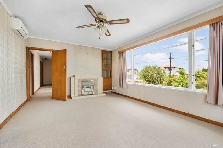 Photo of property in 1/5 Richard Avenue, Bucklands Beach, Auckland, 2014