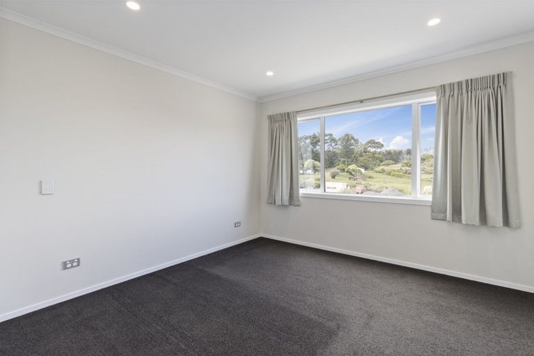 Photo of property in 11 Rebekah Crescent, Flagstaff, Hamilton, 3210