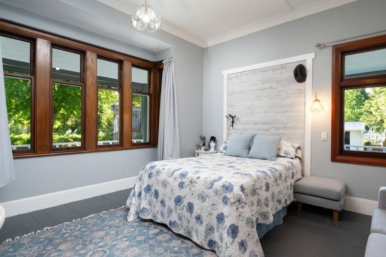 Photo of property in 30 Main Road, Havelock, 7100