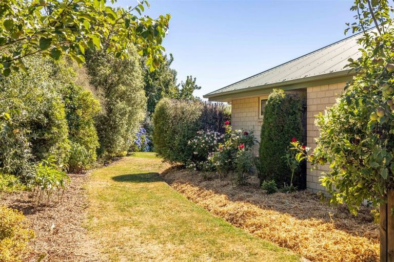 Photo of property in 53 Woodside Road, Oxford, 7430