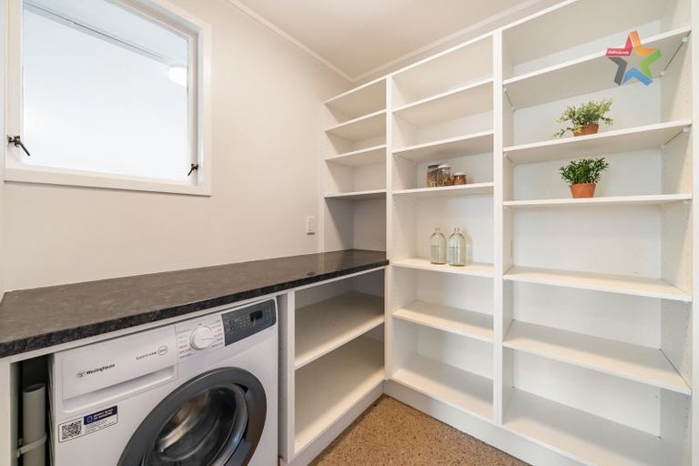 Photo of property in 51 Olive Terrace, Paraparaumu Beach, Paraparaumu, 5032