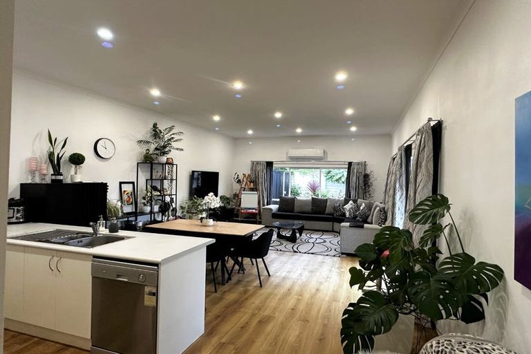 Photo of property in 56 Aspiring Avenue, Flat Bush, Auckland, 2019