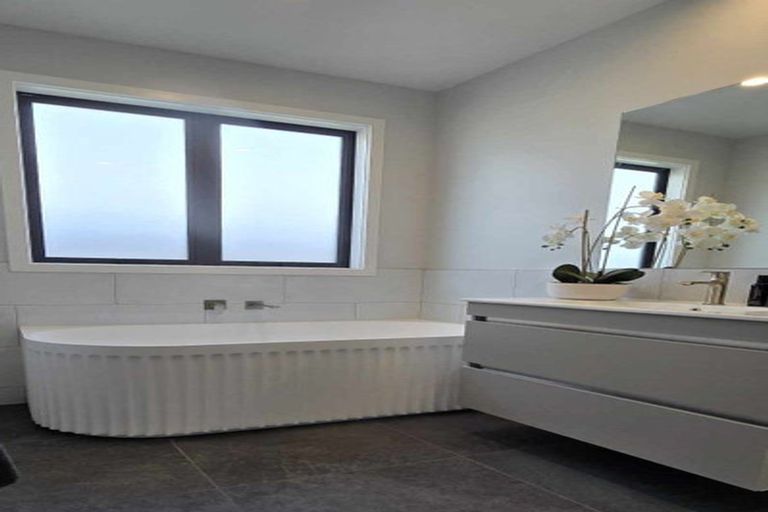 Photo of property in 7 Mohaka Street, Poraiti, Napier, 4112