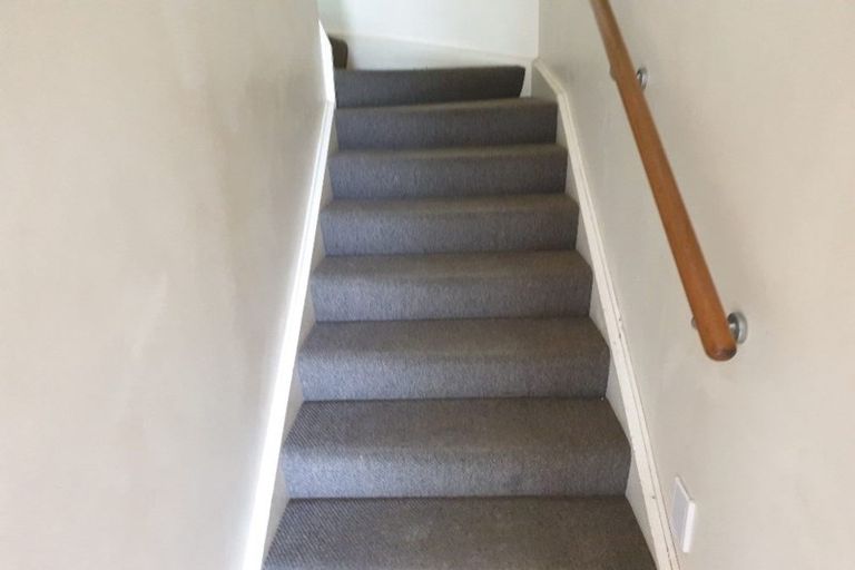 Photo of property in 237 Triangle Road, Massey, Auckland, 0614