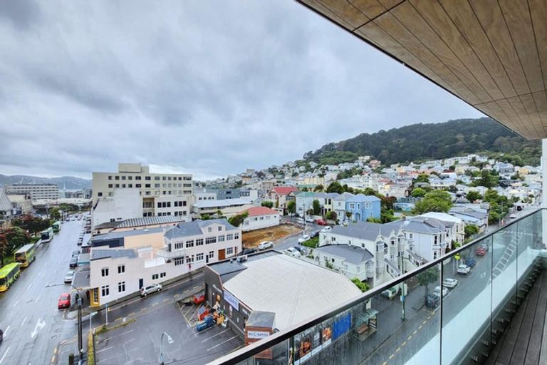 Photo of property in Alpha Apartments, 703/4 Elizabeth Street, Mount Victoria, Wellington, 6011