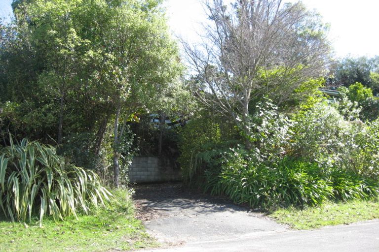 Photo of property in 14 Waiparemo Crescent, Pukawa Bay, Turangi, 3381