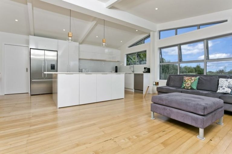 Photo of property in 63 Sycamore Drive, Sunnynook, Auckland, 0620