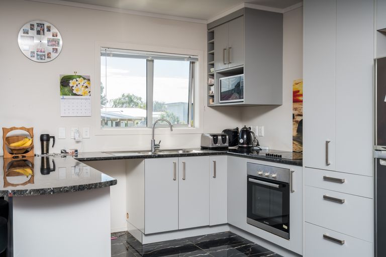 Photo of property in 2 Herons Lane, Mangawhai, 0505