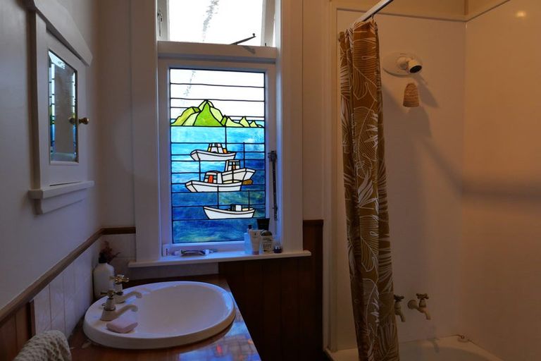 Photo of property in 13 Burwah Street, Berhampore, Wellington, 6023