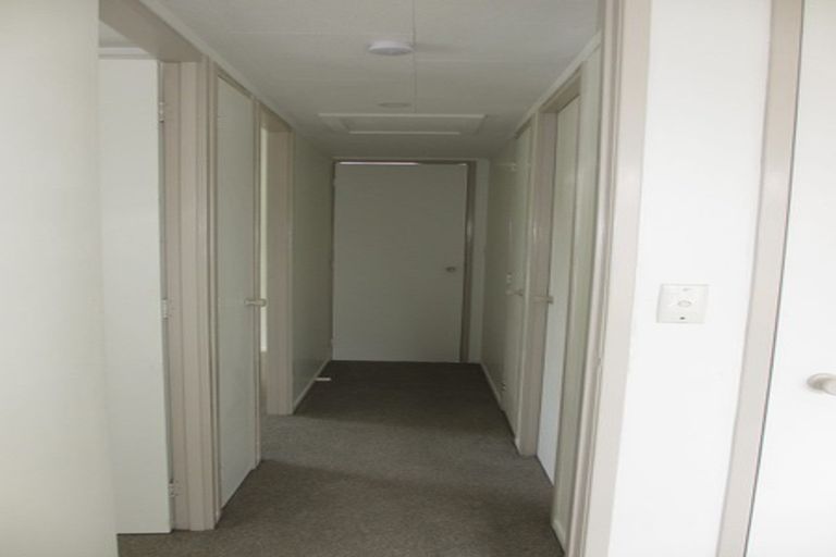 Photo of property in 39 Awaroa Road, Helensville, 0800